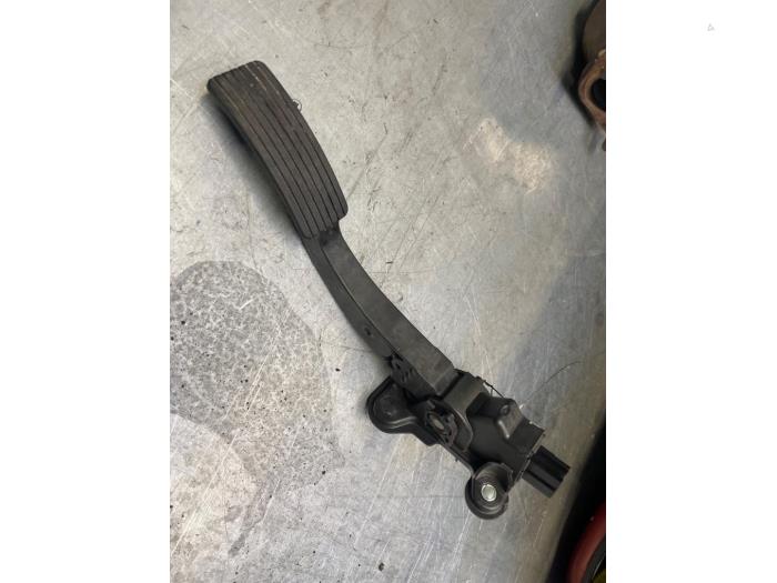Gebruikte Sensor Gaspedaalpositie Mitsubishi ASX 1.6 MIVEC 16V Prijs € 40,00 Margeregeling aangeboden door Poolman autodemontage