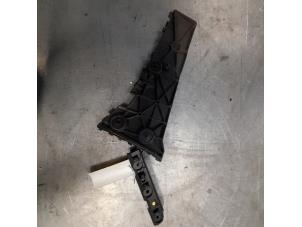 Gebruikte Bumpersteun links-achter Audi A7 Sportback (4KA) 3.0 V6 24V 55 TFSI Mild Hybrid Quattro Prijs € 24,20 Inclusief btw aangeboden door Poolman autodemontage