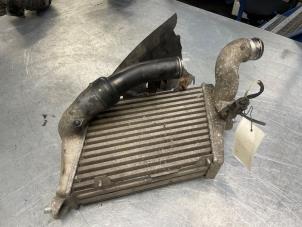 Gebruikte Intercooler Audi A8 (D3) 4.0 TDI V8 32V Lang Quattro Prijs € 40,00 Margeregeling aangeboden door Poolman autodemontage