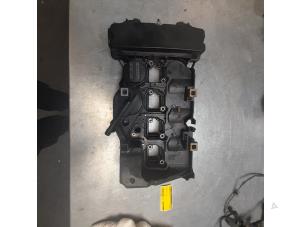 Gebruikte Kleppendeksel Mercedes CLK (C209) 1.8 200 K 16V Prijs € 40,00 Margeregeling aangeboden door Poolman autodemontage