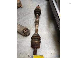 Gebruikte Cardanas links-voor (VWA) Kia Carens IV (RP) 1.7 CRDi 16V Prijs € 50,00 Margeregeling aangeboden door Poolman autodemontage