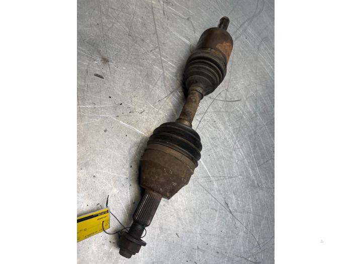 Gebruikte Steekas links-voor Dodge Nitro 2.8 CRD 16V 4x2 Prijs € 50,00 Margeregeling aangeboden door Poolman autodemontage