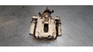 Gebruikte Remklauw (Tang) links-achter Honda Civic (FK/FN) 2.0i Type R VTEC 16V Prijs € 40,00 Margeregeling aangeboden door Poolman autodemontage