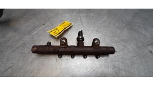 Gebruikte Brandstofdruk sensor Renault Megane III Grandtour (KZ) 1.5 dCi 110 Prijs € 40,00 Margeregeling aangeboden door Poolman autodemontage