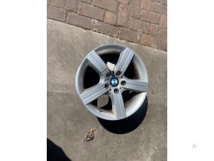 Gebruikte Velg BMW X1 (E84) sDrive 20i 2.0 16V Twin Power Turbo Prijs € 50,00 Margeregeling aangeboden door Poolman autodemontage