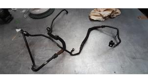 Gebruikte Servoleiding Ford Kuga II (DM2) 2.0 TDCi 16V 140 4x4 Prijs € 40,00 Margeregeling aangeboden door Poolman autodemontage