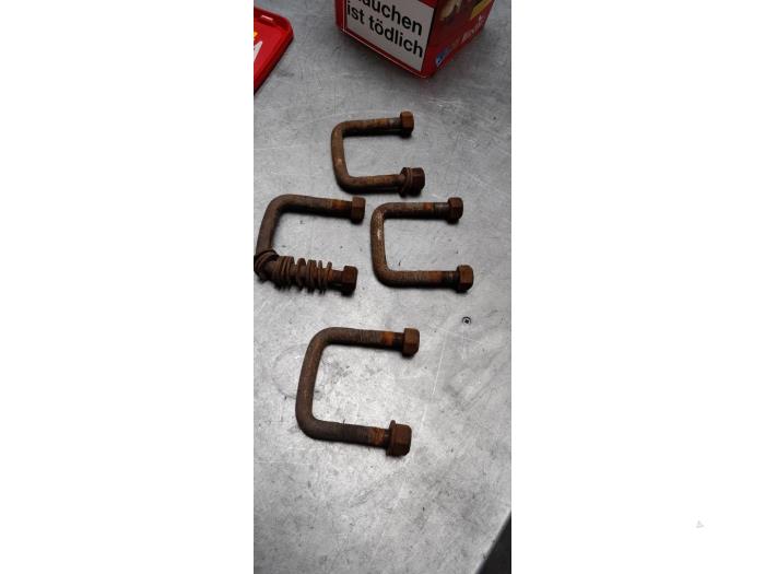 Veerstrop van een Peugeot Boxer (U9) 2.2 HDi 150 2016