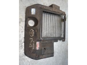 Gebruikte Afdekplaat motor Toyota Land Cruiser (J12) 3.0 D-4D 16V Prijs € 40,00 Margeregeling aangeboden door Poolman autodemontage