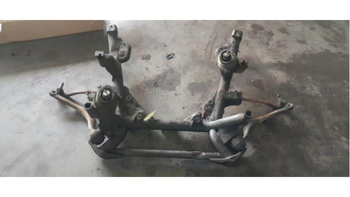 Gebruikte Subframe BMW X5 (E53) 3.0 24V Prijs € 75,00 Margeregeling aangeboden door Poolman autodemontage