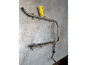 Gebruikte Injector brug Mercedes E (W211) 5.0 E-500 V8 24V Prijs € 30,00 Margeregeling aangeboden door Poolman autodemontage