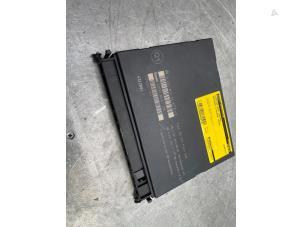 Gebruikte Computer Body Control Mercedes S (W221) 3.5 S-350 24V Prijs € 50,00 Margeregeling aangeboden door Poolman autodemontage