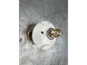 Gebruikte Tank element Pomp Mercedes S (W221) 3.5 S-350 24V Prijs € 40,00 Margeregeling aangeboden door Poolman autodemontage