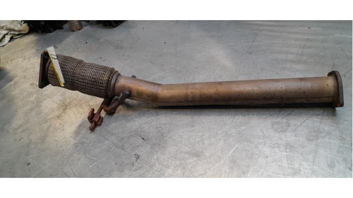 Gebruikte Uitlaat voorpijp Volvo V60 I (FW/GW) 2.0 D2 Geartronic 16V Prijs € 30,00 Margeregeling aangeboden door Poolman autodemontage