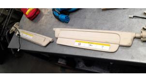 Gebruikte Zonneklep set Tesla Model X 100X Prijs € 50,00 Margeregeling aangeboden door Poolman autodemontage