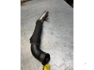 Gebruikte Intercooler Slang Jeep Grand Cherokee (WK/WK2) 3.0 CRD V6 24V Prijs € 50,00 Margeregeling aangeboden door Poolman autodemontage