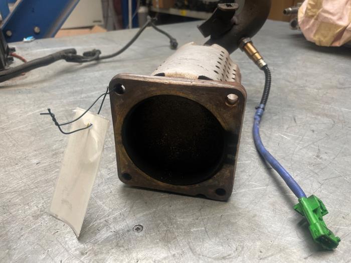 Katalysator van een Peugeot 206 (2A/C/H/J/S) 1.4 16V 2005