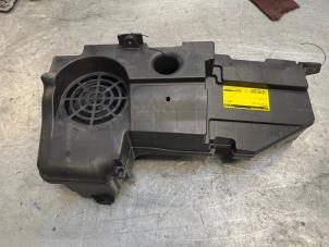 Gebruikte Subwoofer Audi A6 Avant (C7) 2.0 TDI 16V Prijs € 40,00 Margeregeling aangeboden door Poolman autodemontage
