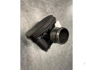 Gebruikte Gasklephuis Jaguar XF (CC9) 2.2 D 16V Prijs € 30,00 Margeregeling aangeboden door Poolman autodemontage