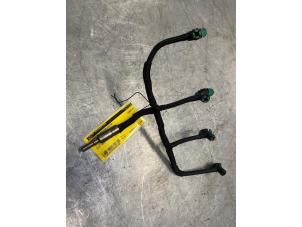 Gebruikte Brandstof retourleiding Jaguar XF (CC9) 2.2 D 16V Prijs € 40,00 Margeregeling aangeboden door Poolman autodemontage