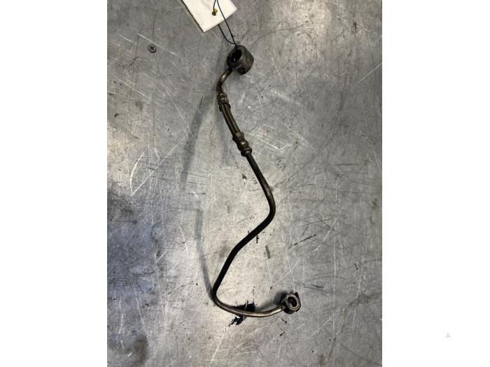 Gebruikte Oliedruk Leiding Jaguar XF (CC9) 2.2 D 16V Prijs € 30,00 Margeregeling aangeboden door Poolman autodemontage