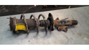 Gebruikte Mac Phersonpoot links-voor Ford Transit Custom 2.0 TDCi 16V Eco Blue 170 Prijs € 60,50 Inclusief btw aangeboden door Poolman autodemontage