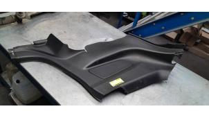 Gebruikte Zijpaneel Bekleding links-achter Ford Usa Mustang VI Fastback 5.0 GT Ti-VCT V8 32V Prijs € 75,00 Margeregeling aangeboden door Poolman autodemontage