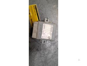 Gebruikte PDC Module Mercedes C (W204) 2.2 C-200 CDI 16V BlueEFFICIENCY Prijs € 30,00 Margeregeling aangeboden door Poolman autodemontage