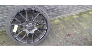 Gebruikte Velg + Band Ford Usa Mustang VI Fastback 5.0 GT Ti-VCT V8 32V Prijs € 250,00 Margeregeling aangeboden door Poolman autodemontage