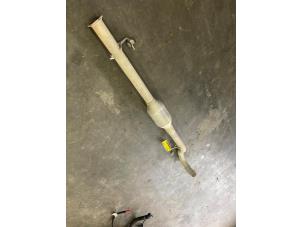 Gebruikte Uitlaat Einddemper Toyota Hilux V/VI 2.4 D4D-F 16V 4x4 Prijs € 121,00 Inclusief btw aangeboden door Poolman autodemontage