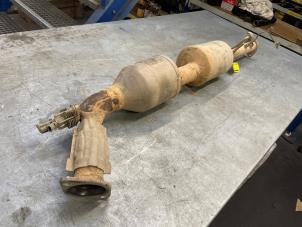 Gebruikte Katalysator Toyota Hilux V/VI 2.4 D4D-F 16V 4x4 Prijs € 482,79 Inclusief btw aangeboden door Poolman autodemontage