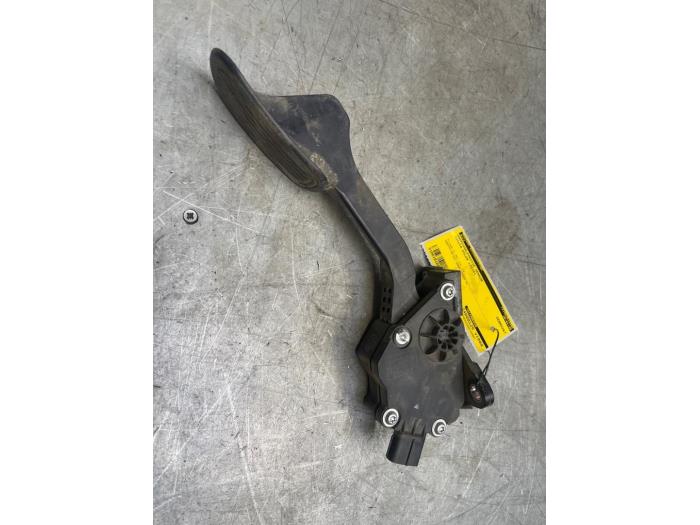 Gebruikte Gaspedaalpositie Sensor Toyota Hilux V/VI 2.4 D4D-F 16V 4x4 Prijs € 54,45 Inclusief btw aangeboden door Poolman autodemontage