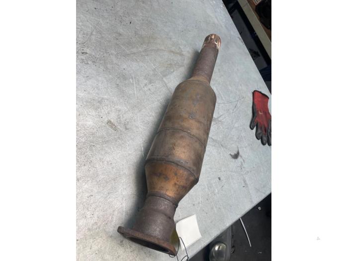 Katalysator van een Volvo V70 (SW) 2.4 D5 20V 2005