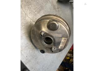 Gebruikte Rembooster Audi A8 (D4) 3.0 TDI V6 24V Quattro Prijs € 50,00 Margeregeling aangeboden door Poolman autodemontage