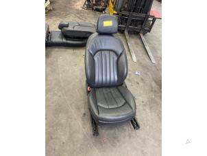 Gebruikte Stoel links Audi A8 (D4) 3.0 TDI V6 24V Quattro Prijs € 150,00 Margeregeling aangeboden door Poolman autodemontage