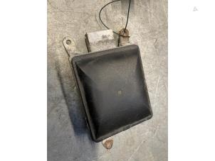 Gebruikte Dode hoek sensor BMW 7 serie (F01/02/03/04) 750i,Li,LiS V8 32V Prijs € 50,00 Margeregeling aangeboden door Poolman autodemontage