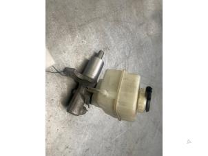 Gebruikte Hoofdremcilinder BMW 7 serie (F01/02/03/04) 750i,Li,LiS V8 32V Prijs € 30,00 Margeregeling aangeboden door Poolman autodemontage