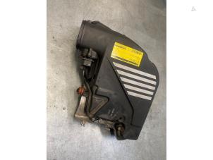 Gebruikte Luchtfilterhuis BMW 7 serie (F01/02/03/04) 750i,Li,LiS V8 32V Prijs € 40,00 Margeregeling aangeboden door Poolman autodemontage