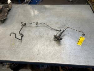 Gebruikte Oliedruk Leiding BMW 7 serie (F01/02/03/04) 750i,Li,LiS V8 32V Prijs € 50,00 Margeregeling aangeboden door Poolman autodemontage