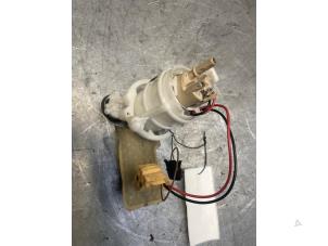 Gebruikte Tank element Pomp BMW 7 serie (F01/02/03/04) 750i,Li,LiS V8 32V Prijs € 50,00 Margeregeling aangeboden door Poolman autodemontage