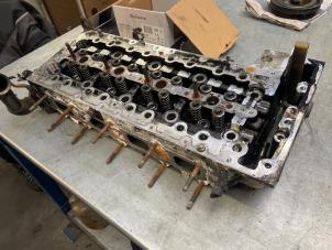 Gebruikte Cilinderkop Peugeot Boxer (U9) 3.0 HDi 160 Euro 4 Prijs € 500,00 Margeregeling aangeboden door Poolman autodemontage