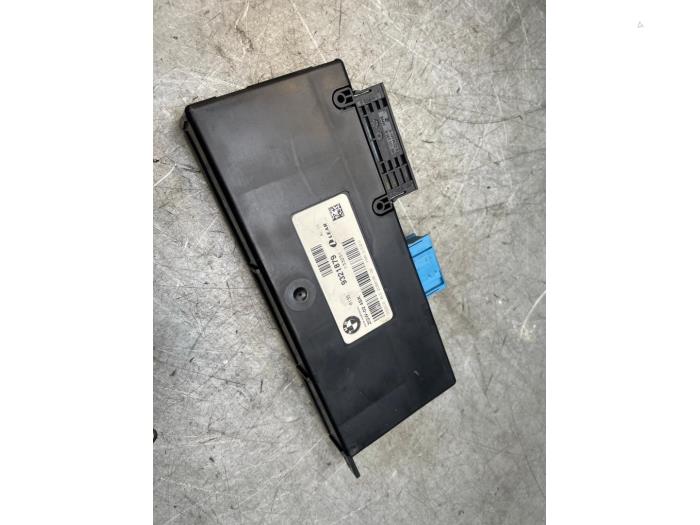 Gateway module van een BMW 5 serie (F10) 535i 24V TwinPower Turbo 2015