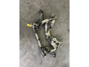 Gebruikte Subframe BMW 5 serie (F10) 535i 24V TwinPower Turbo Prijs € 75,00 Margeregeling aangeboden door Poolman autodemontage