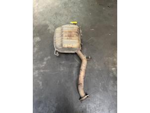 Gebruikte Uitlaat Einddemper Kia Sorento II (XM) 2.2 CRDi 16V VGT 4x2 Prijs € 50,00 Margeregeling aangeboden door Poolman autodemontage