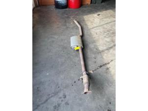 Gebruikte Uitlaat Middendemper Kia Sorento II (XM) 2.2 CRDi 16V VGT 4x2 Prijs € 50,00 Margeregeling aangeboden door Poolman autodemontage