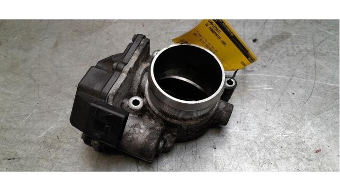 Gebruikte Gasklephuis Volkswagen Transporter T5 2.5 TDi Prijs € 30,00 Margeregeling aangeboden door Poolman autodemontage