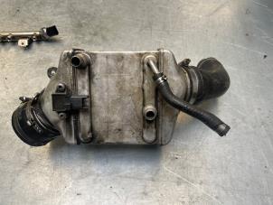 Gebruikte Intercooler BMW 7 serie (F01/02/03/04) 750i,Li,LiS V8 32V Prijs € 50,00 Margeregeling aangeboden door Poolman autodemontage