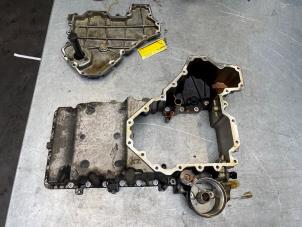 Gebruikte Carterpan BMW 7 serie (F01/02/03/04) 750i,Li,LiS V8 32V Prijs € 75,00 Margeregeling aangeboden door Poolman autodemontage