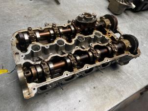 Gebruikte Cilinderkop BMW 7 serie (F01/02/03/04) 750i,Li,LiS V8 32V Prijs € 250,00 Margeregeling aangeboden door Poolman autodemontage