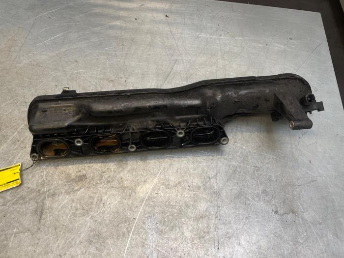 Gebruikte Inlaatspruitstuk BMW 7 serie (F01/02/03/04) 750i,Li,LiS V8 32V Prijs € 40,00 Margeregeling aangeboden door Poolman autodemontage