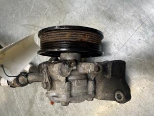 Stuurpomp van een Ford Ranger 3.2 TDCI 20V 4x4 2013